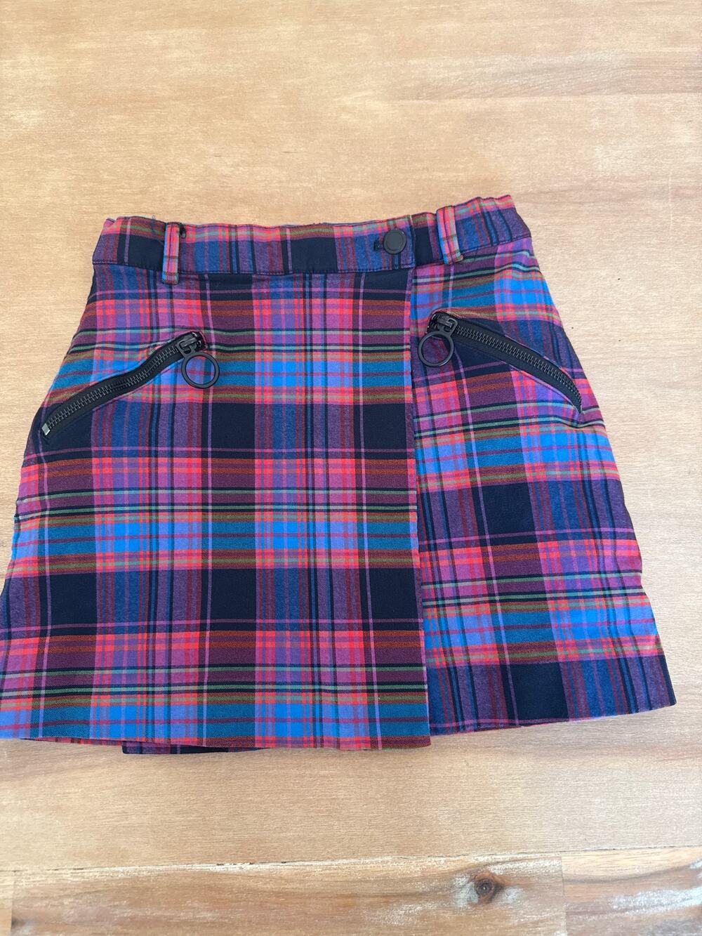 Urban Outfitters plaid stretch mini wrap skirt zippered pockets medium NWOT